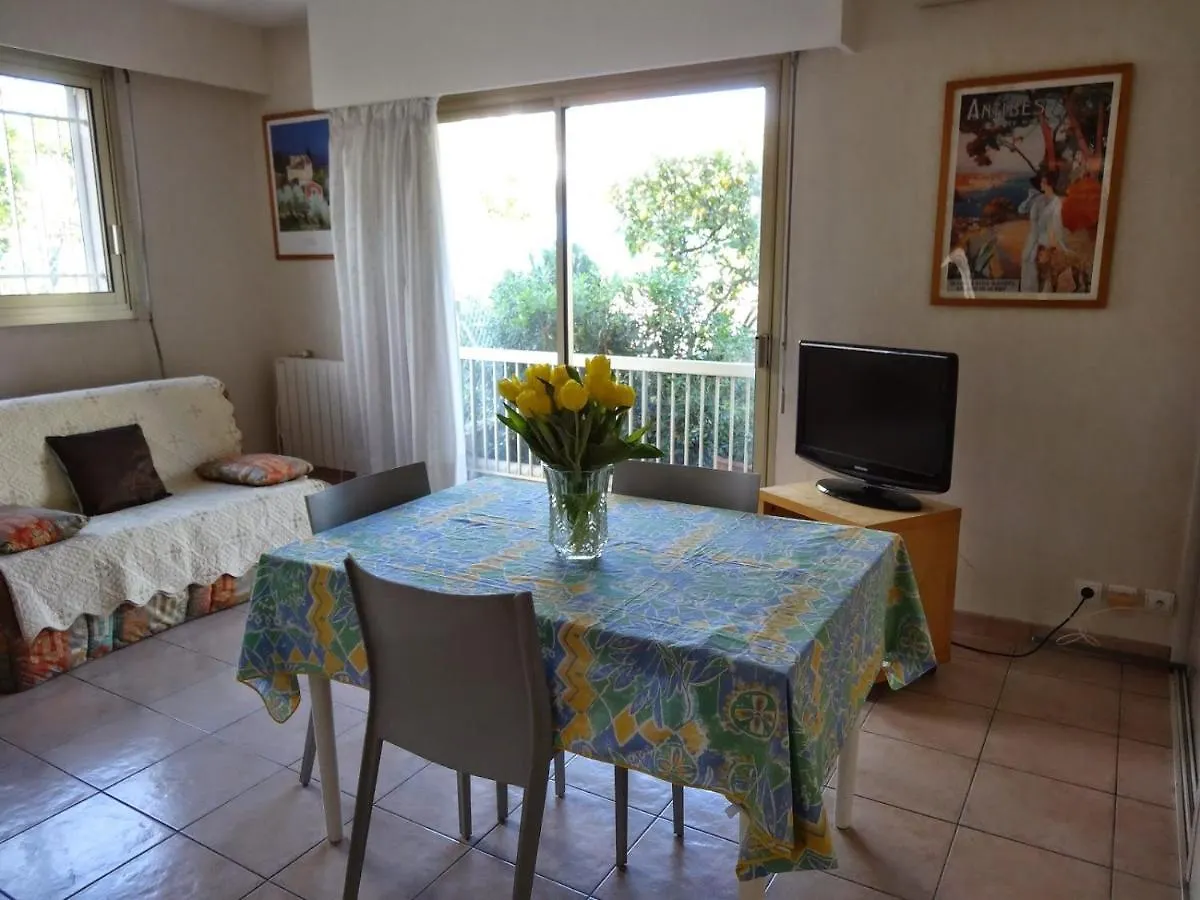 Les Ondes - Terrasse Rdc Villa Calme Parking Proche Plage Antibes 0*,